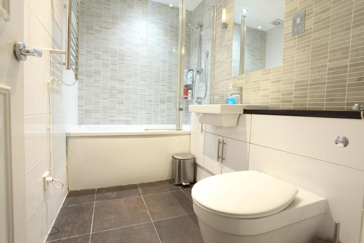 Appartement Walk To Notting Hill /Paddington 1 B/R With Patio à Londres Extérieur photo